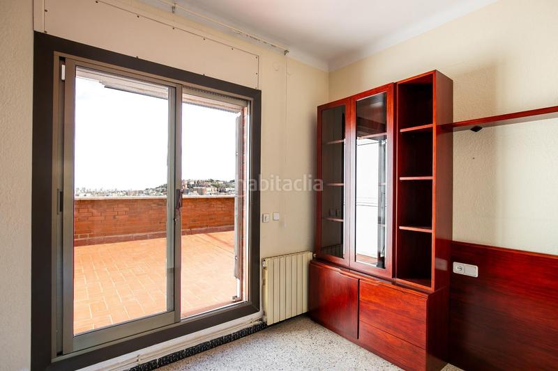 Foto ee05c8b5-10ba-49f8-b775-f4e57a9992ed. Àtic amb calefacció a Horta Barcelona