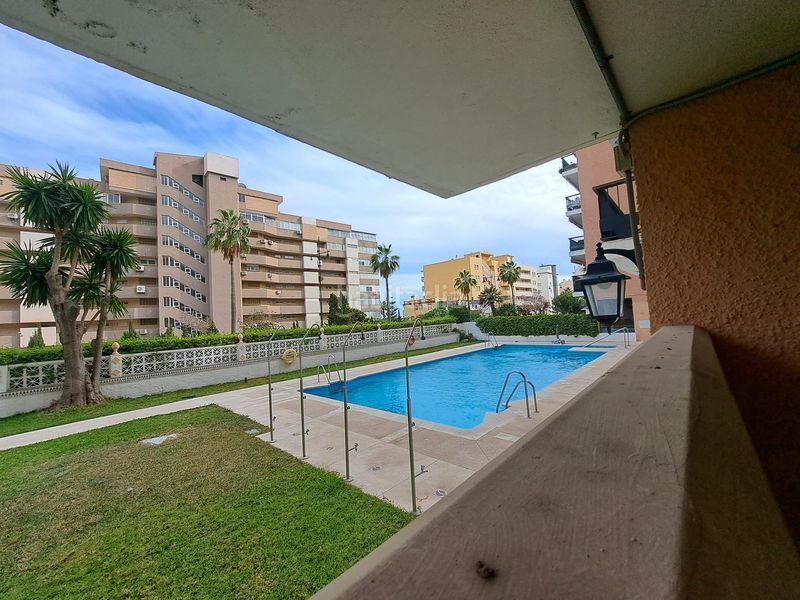 Foto 10237c89-cb08-4e95-89f6-18353dcbc5d3. Rent flat with parking pool in Las Gaviotas - Carvajal Fuengirola
