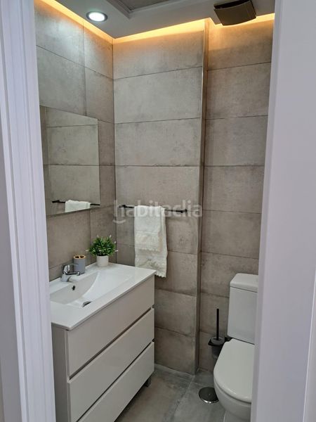 Foto 955b7f10-dba7-4c1f-b8bd-bcca17290072. Rent flat with parking pool in Las Gaviotas - Carvajal Fuengirola