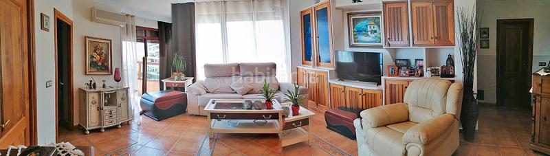 Foto cc8dc77d-af7a-4ba6-a6bd-60775eb6bc1e. Pis amb piscina a La Colina Torremolinos