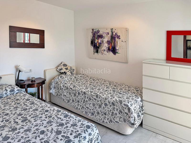 Foto 160e571a-1fa0-4afa-b5eb-2fed18a57c30. Reihenhaus mit parking pool in Hacienda Torrequebrada Benalmádena