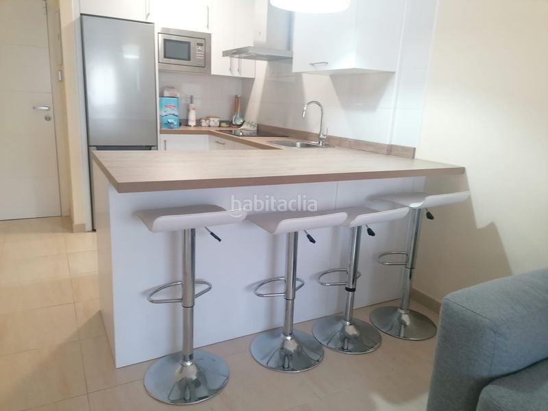 Foto 25f85230-ad12-498b-9be8-e35d45affbee. Rent flat with pool in Playa de los Boliches Fuengirola