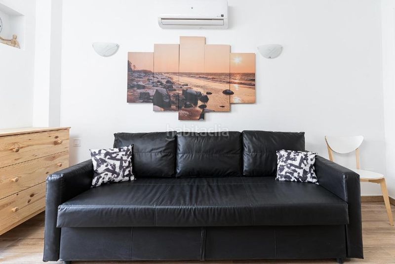 Foto dad3be46-cf3c-4670-8532-8d351d0a7f1d. Estudi amb piscina a Solymar Benalmádena