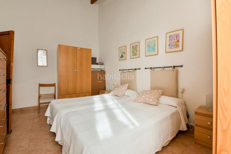 Foto 34584581-9d49-4584-adf0-0639015a27cb. Masia amb aparcament piscina a Costitx