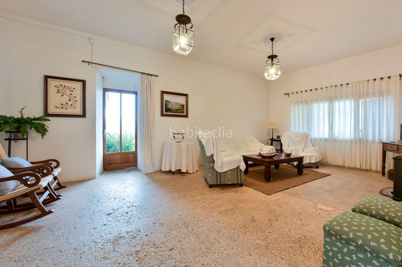 Foto 6f4c17f0-68fd-40e3-b96d-687368350692. Masia amb aparcament piscina a Costitx