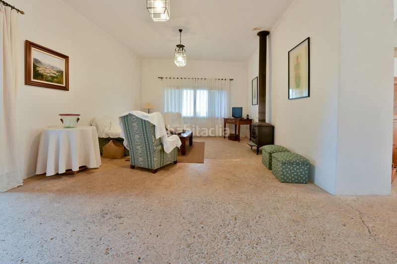 Foto b236e9c8-b92d-4e52-8fe8-892181de7b36. Masia amb aparcament piscina a Costitx