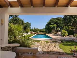 Rent Country house in Costitx. Preciosa finca rústica con piscina a solo 1 km del centro de cos