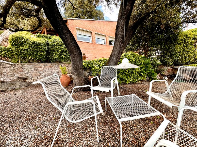 Foto 025aafdf-6905-41d6-b3fd-84c20adc0c1c. Maison avec cheminée chauffage parking piscine dans Castellar del Vallès