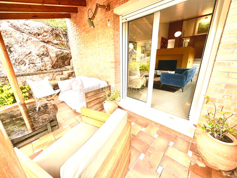 Foto 0d077ff7-addd-47ad-8ceb-cf11851547ba. Maison avec cheminée chauffage parking piscine dans Castellar del Vallès