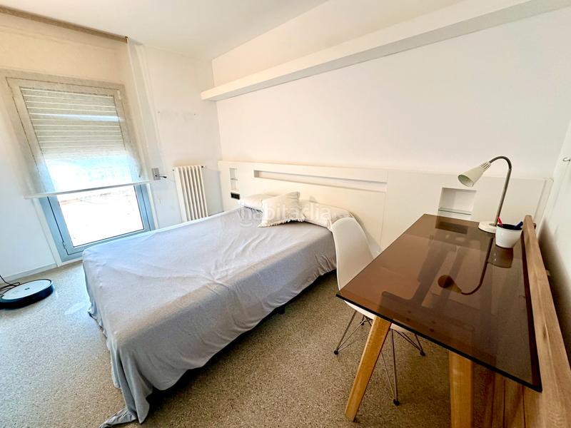 Foto cf06f925-a079-4cee-bbbc-07ee38c9b01b. Maison avec cheminée chauffage parking piscine dans Castellar del Vallès