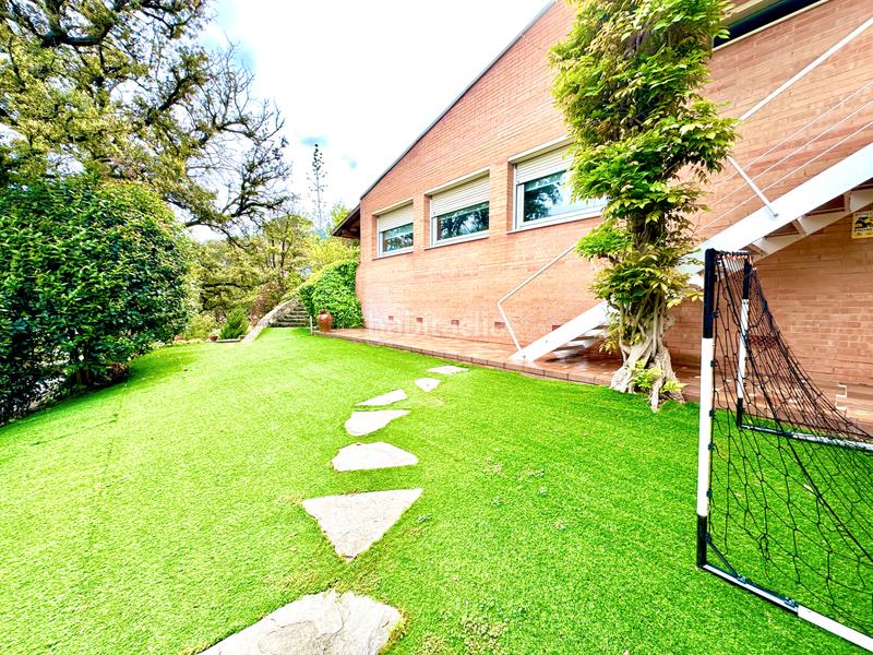 Foto dbb879c5-6e2d-4bc8-90d5-e975b618fff4. Maison avec cheminée chauffage parking piscine dans Castellar del Vallès