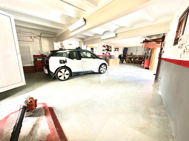 Foto e3698df8-2c5e-48bb-a7d6-72cab4a84e9e. Maison avec cheminée chauffage parking piscine dans Castellar del Vallès