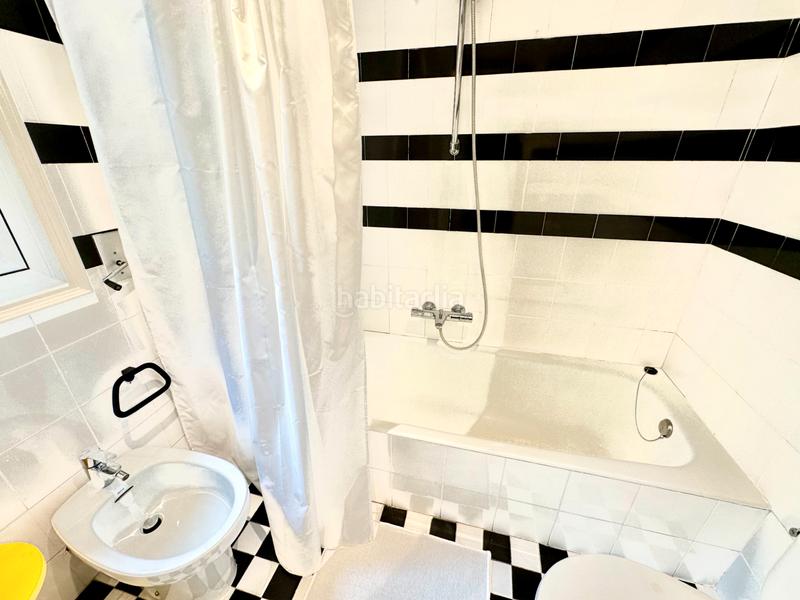 Foto ea2d2266-78ed-4dfd-9ba9-3752299dc131. Maison avec cheminée chauffage parking piscine dans Castellar del Vallès