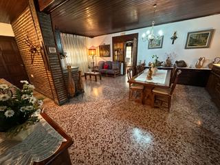 Maison à Airesol. Estupenda casa rústica de una planta en airesol