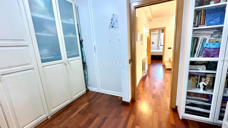 Foto 4b0b7347-47eb-455f-94af-5f936523d1fb. Casa adossada amb calefacció a Centre Sabadell