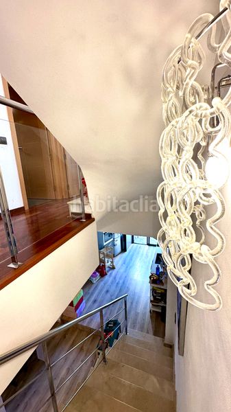 Foto f43e3739-0b27-4e85-aab4-bd9d540e2b5f. Casa adossada amb calefacció a Centre Sabadell