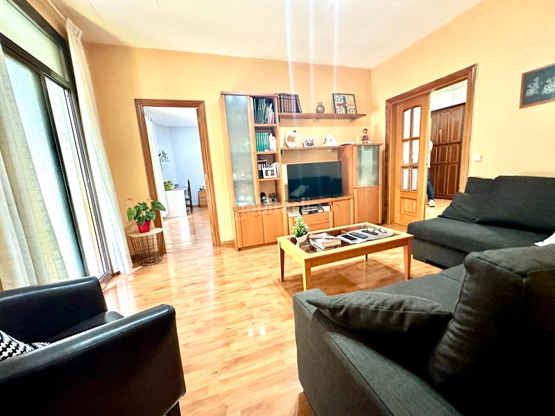 Foto 8afa7d42-6abe-4540-af18-ad2f049bf908. Appartamento in carrer de cervantes 1 in Gòtic Barcelona