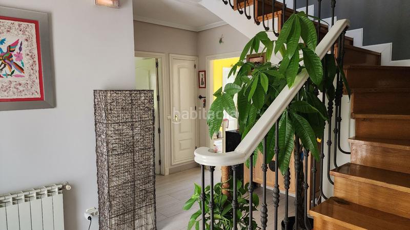 Foto e273aa70-28dc-45f2-bfe4-20485a83b442. Casa con riscaldamento in El Bosque Villaviciosa de Odón