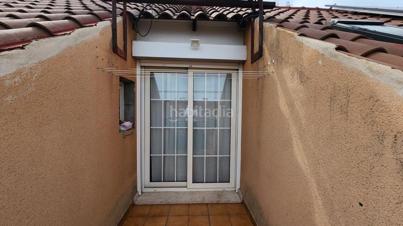 Foto 0c7c5698-9712-452c-bfb5-3fa399e61f23. Reihenhaus mit heizung pool in Getafe norte Getafe