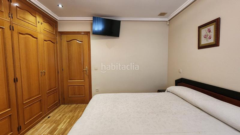 Foto 536cfb7c-dacf-48f4-a472-b2e28942d39c. Semi detached house with heating pool in Getafe norte Getafe