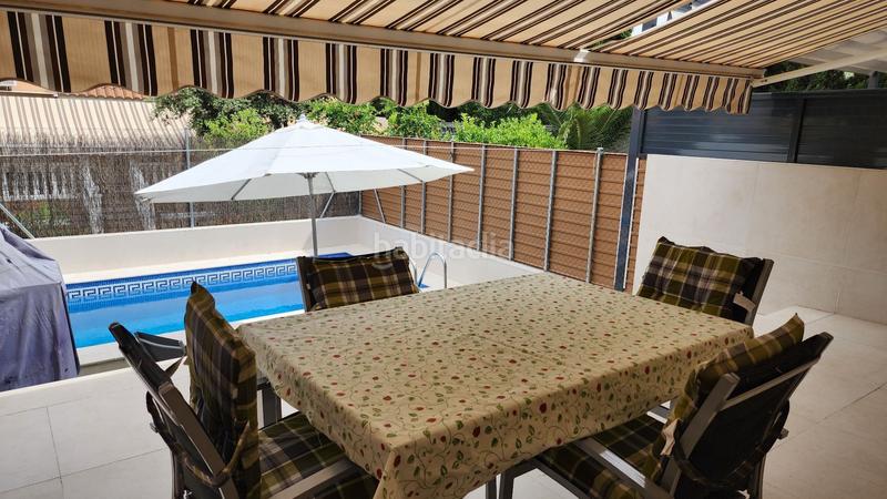 Foto e3c84fa3-d299-474d-8768-d69cab09bb73. Semi detached house with heating pool in Getafe norte Getafe