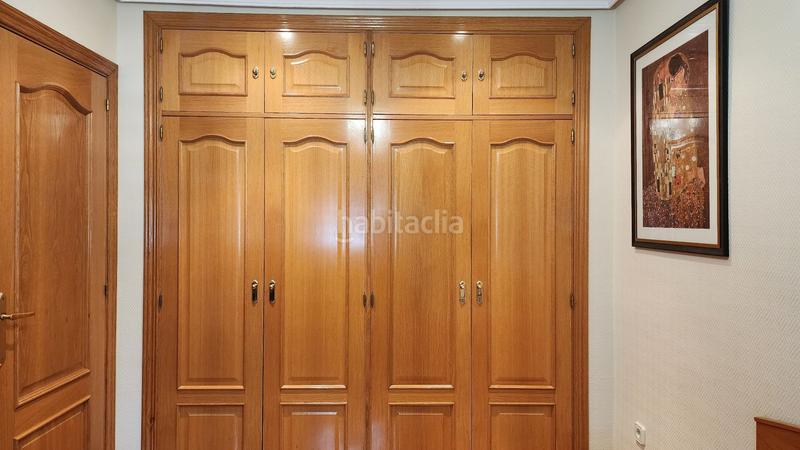 Foto e61f9f23-5346-4b08-aee2-e7165775d612. Semi detached house with heating pool in Getafe norte Getafe