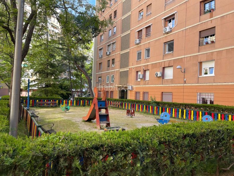 Foto def82185-c7e7-47ac-be79-713e02b939c8. Flat with heating in Zofío Madrid