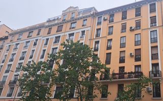 Flat in Ríos rosas 4