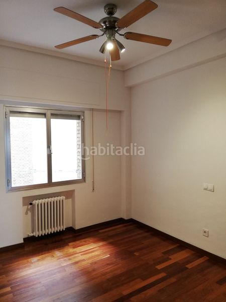 Foto 21f52a07-0988-436b-8a2e-ad89505f390e. Flat with heating in Guindalera Madrid
