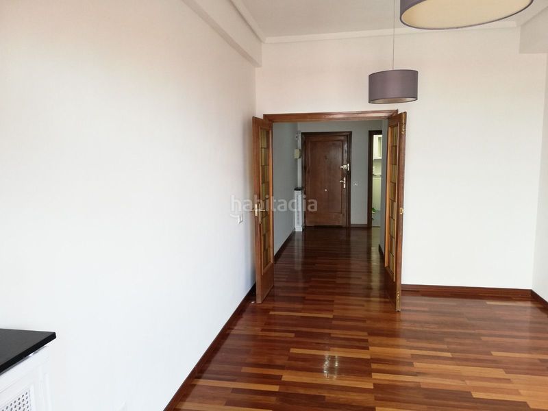 Foto ab5d2ba8-73bb-463e-9132-d45f7c25385b. Flat with heating in Guindalera Madrid