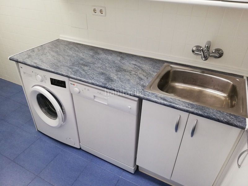 Foto eeff0fbb-f241-4c3b-bed1-22db61ca2c08. Flat with heating in Guindalera Madrid