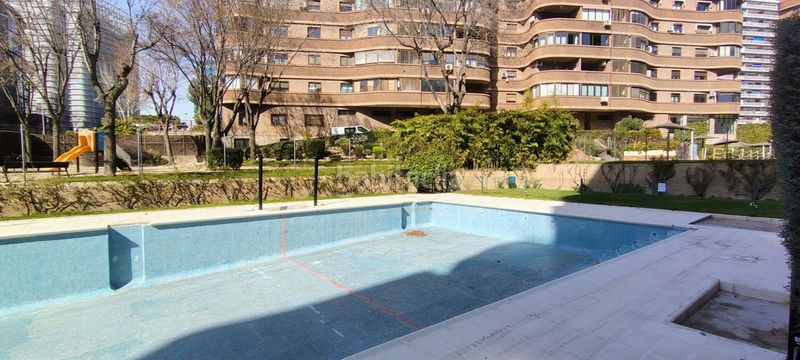 Foto 1b423780-2b97-47f9-9e20-bcf17e04c7be. Pis amb calefacció piscina a San Pascual Madrid