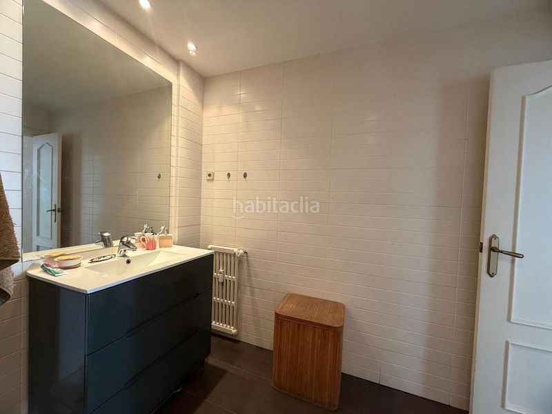 Foto d0c0d8b4-47d0-4950-9916-4b25fdd526c6. Pis amb calefacció a Embajadores-Lavapiés Madrid
