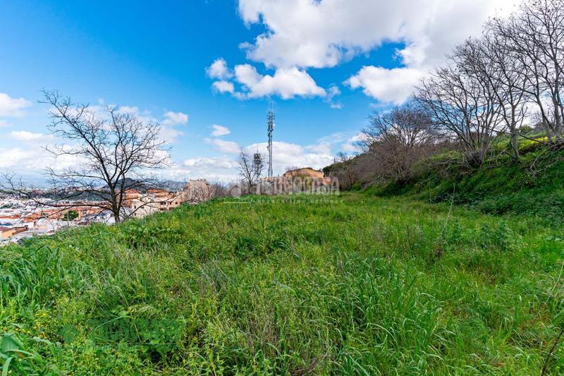 Foto e6c4d087-e649-4f59-a369-94e6ba01274a. Terreny residencial a Coín