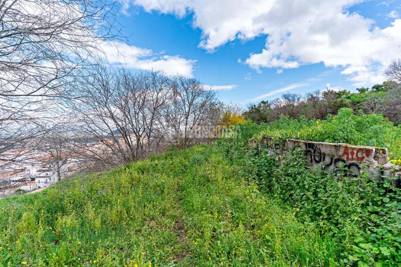 Foto e73c21ac-a1fb-4da5-989e-7f36b8ebc7f7. Terreny residencial a Coín