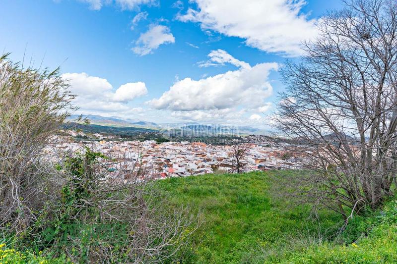 Foto fa2b6067-5078-4001-a4b5-a26689c9ded3. Terreny residencial a Coín