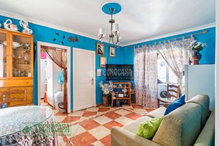 Appartement à Coín. Piso en venta en coín