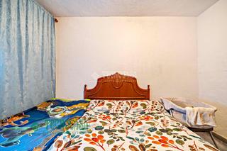 Casa aparellada a Coín. Casa en venta en coín