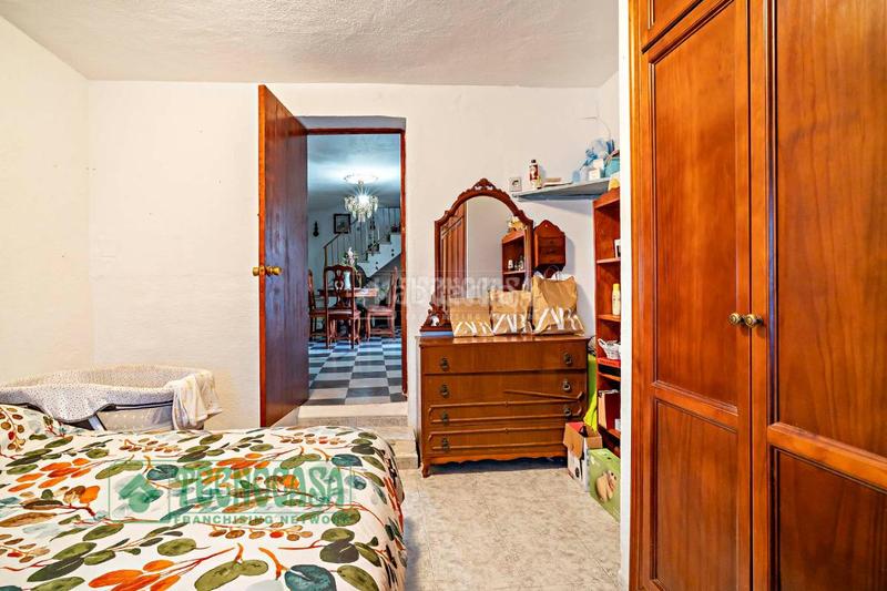 Foto 6aec36fe-8561-474f-92cb-52b12648a0f3. Maison jumelée dans Coín