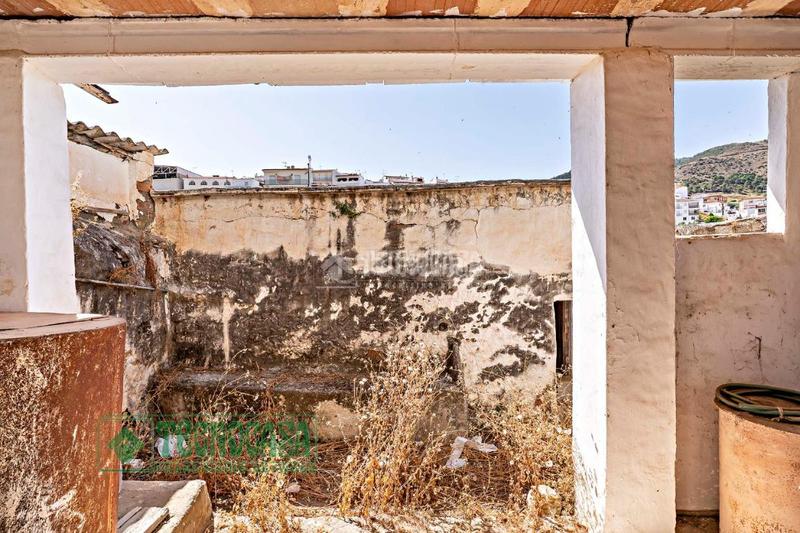 Foto 47aec707-4a6a-45ad-a2bb-73a4a82bde98. Casa a Tolox