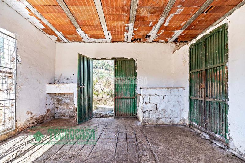 Foto 014a6d81-ac1d-4f7f-a784-b8bc10ec8284. Finca rústica a Tolox