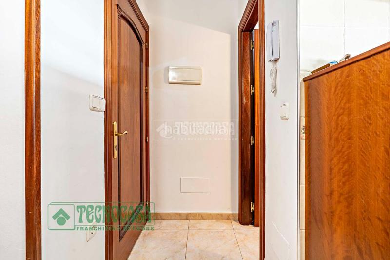 Foto 20a92bd7-939d-4b13-a2a2-88a6df3f3949. Casa  en venta en Coín
