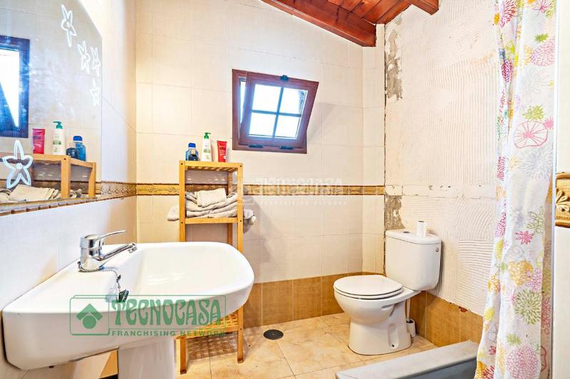 Foto 70dc36ac-5d37-41ee-bf77-928b0a4efba9. Casa  en venta en Coín