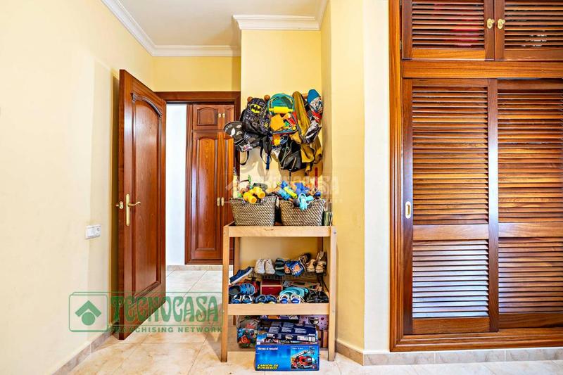 Foto edefce1e-d562-4ba5-b5ac-ccad3375b67e. Casa  en venta en Coín