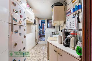 Casa aparellada a Coín. Casa en venta en coín
