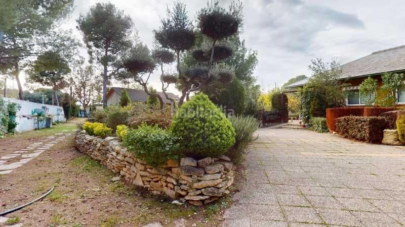 Foto a61025d1-65a9-449f-9c04-ce7bd9769af4. Chalet en Muela (La)