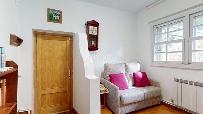 Foto c44086a4-a4cb-4654-bd55-1c8ff0e2b233. Chalet en Muela (La)