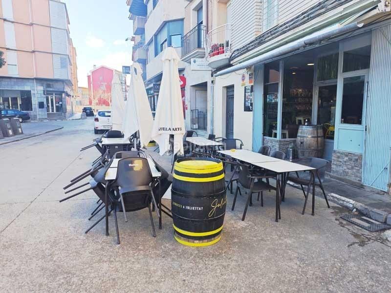 Foto 7db25a32-252a-44c0-9eae-233780dae674. Local comercial en Cariñena