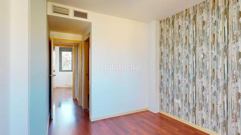 Foto 119b2e66-ffa3-4277-97b8-4a46c2cd2ad2. Piso en Valdefierro Zaragoza