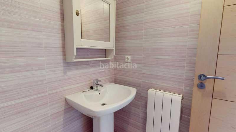 Foto 36a6e9e0-0839-48cf-96fa-b63cc7c03e65. Piso en Valdefierro Zaragoza